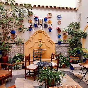 Patio De La Fuenseca Homestay Cordoba